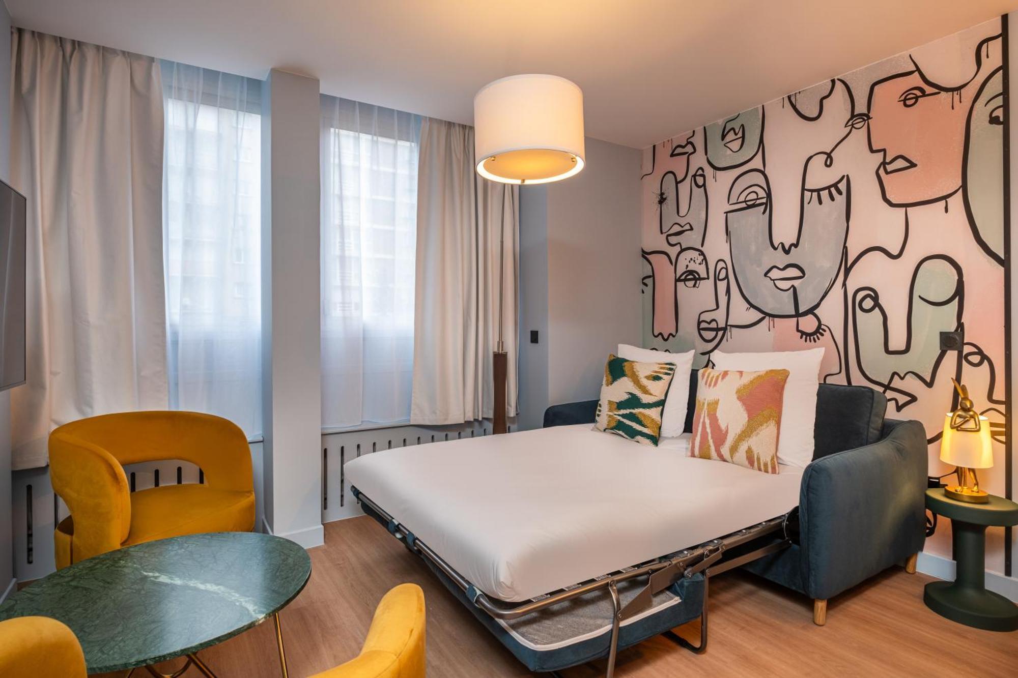 West Paris Suite Екстер'єр фото